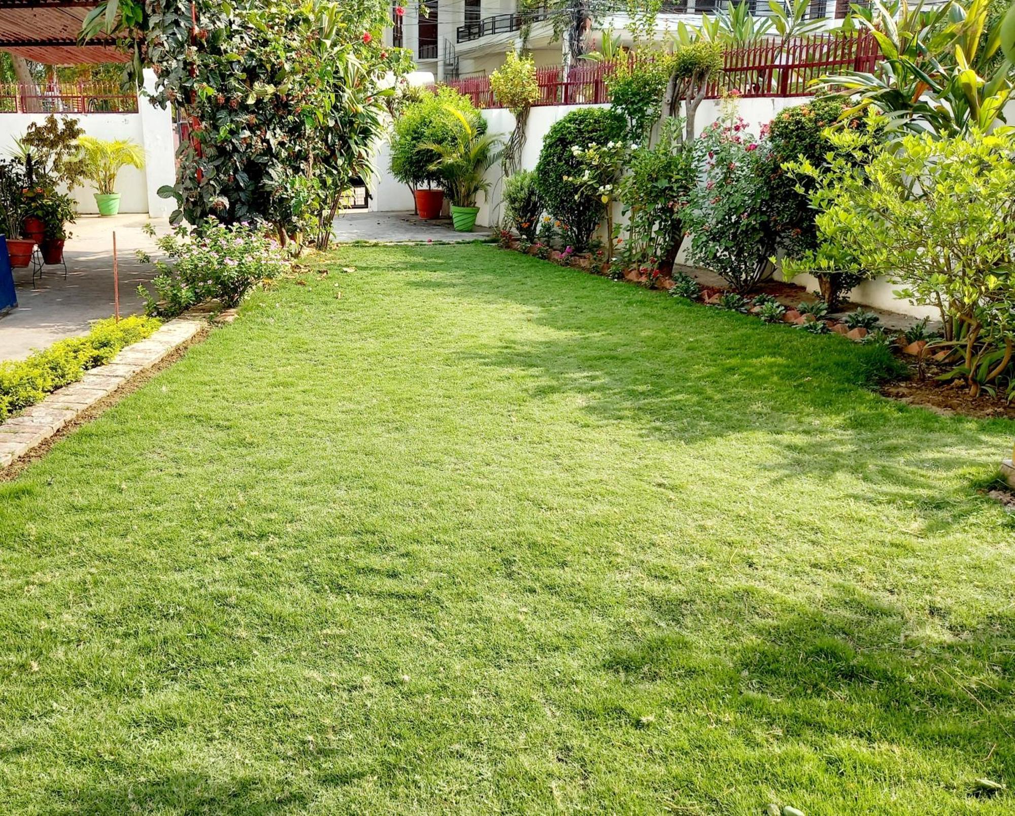 Bed and Breakfast Garden View Residency Lucknow Zewnętrze zdjęcie